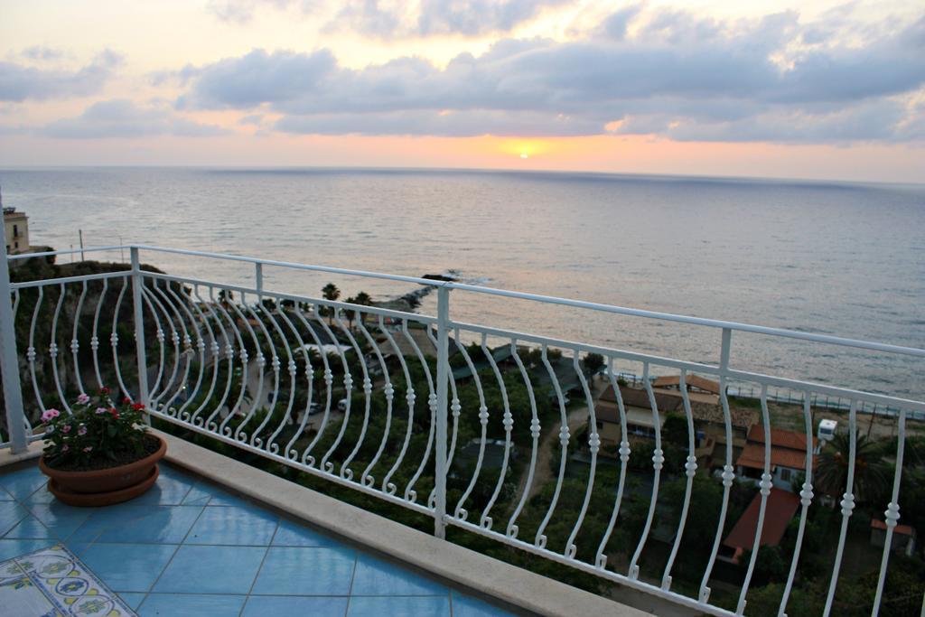 Bella Tropea Suite Oda fotoğraf