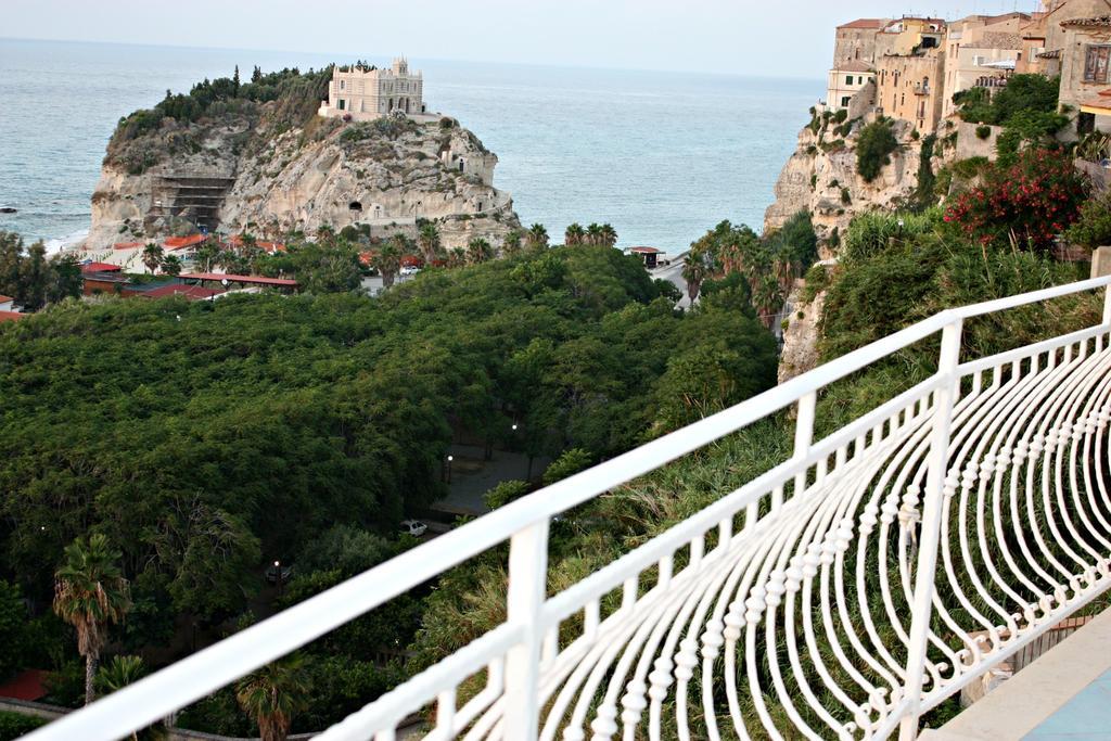 Bella Tropea Suite Oda fotoğraf