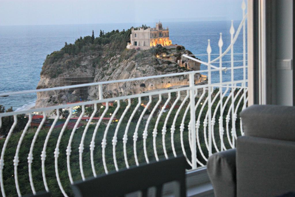 Bella Tropea Suite Oda fotoğraf
